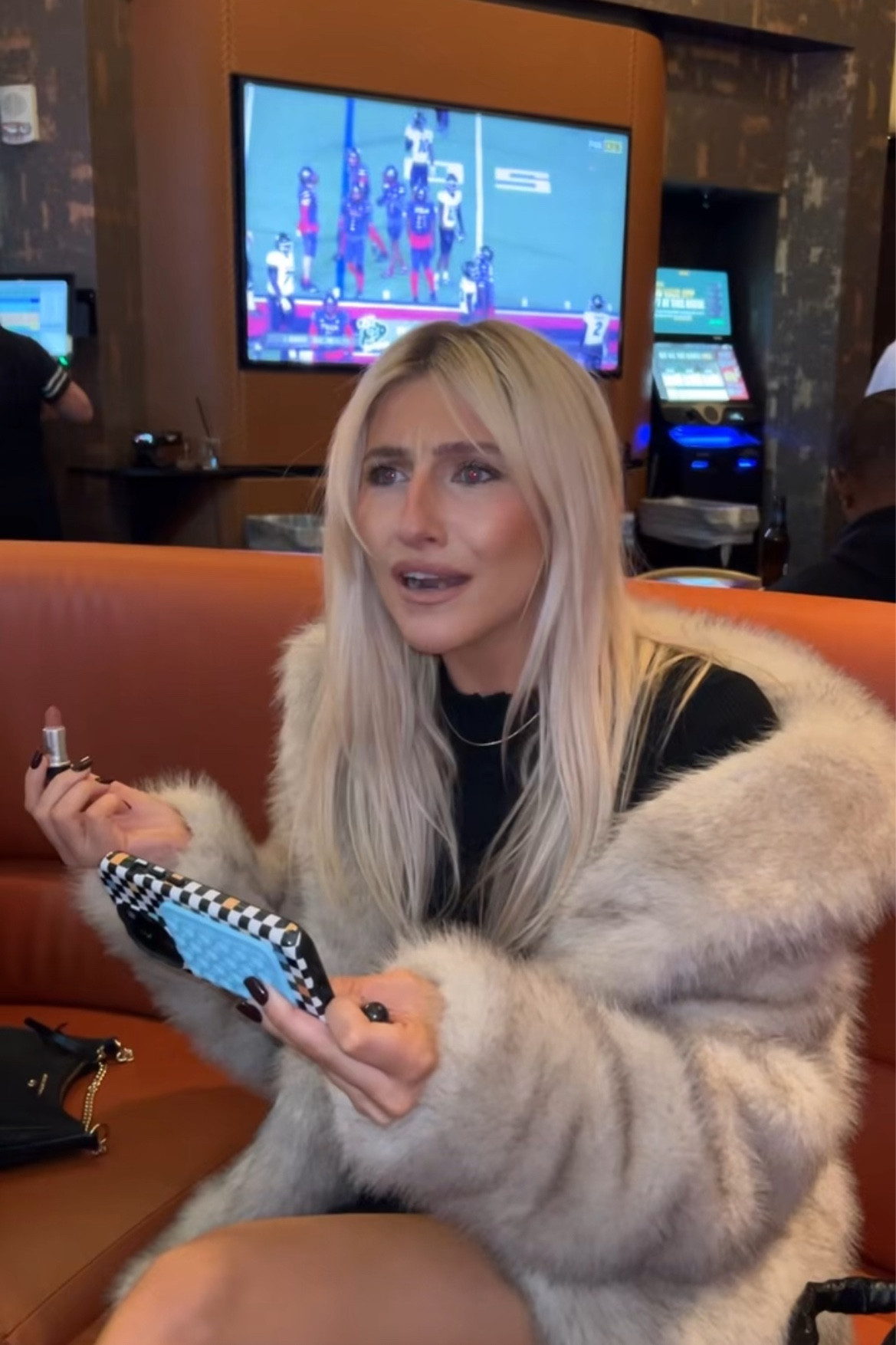 Viral faux fur coat from my last post! (fur coat, winter coats, fall outfits)

#LTKSeasonal #LTKstyletip