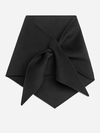 Triangle Wool Scarf – Black – Women – ARKET GB | Arket UK