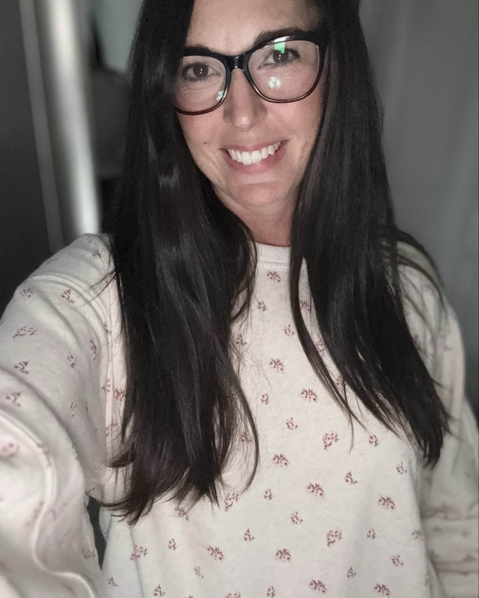 Your buyer friend found another favorite- The sweetest Aerie sweatshirt! I am in love. I bought it for my daughter bc you know florals are a trend and I’m a cool mom 😂 but she rejected me- well she’s WRONG and it’s mine now 😍!
It’s affordable style, you’ll actually wear!

#reel #explore #ootd #casualstyle #momstyle #aerielook #amazonfashion #ltkfashion #everydayoutfit #affordablefashion #ltkcreator #weekendstyle #styleinspo #styleover40 #fashiondaily #stylecommunity #fashionfinds #outfitideas #athleisure #cozystyle #minimalstyle #capsulewardrobe #fashiontips #reelstyle #discoverunder50


errand outfit • mom style • comfy outfit • casual chic • weekend look • cozy layers • leggings outfit • vest or denim jacket • sideline outfit • fall casual looks


#LTKStyleTip #LTKSaleAlert