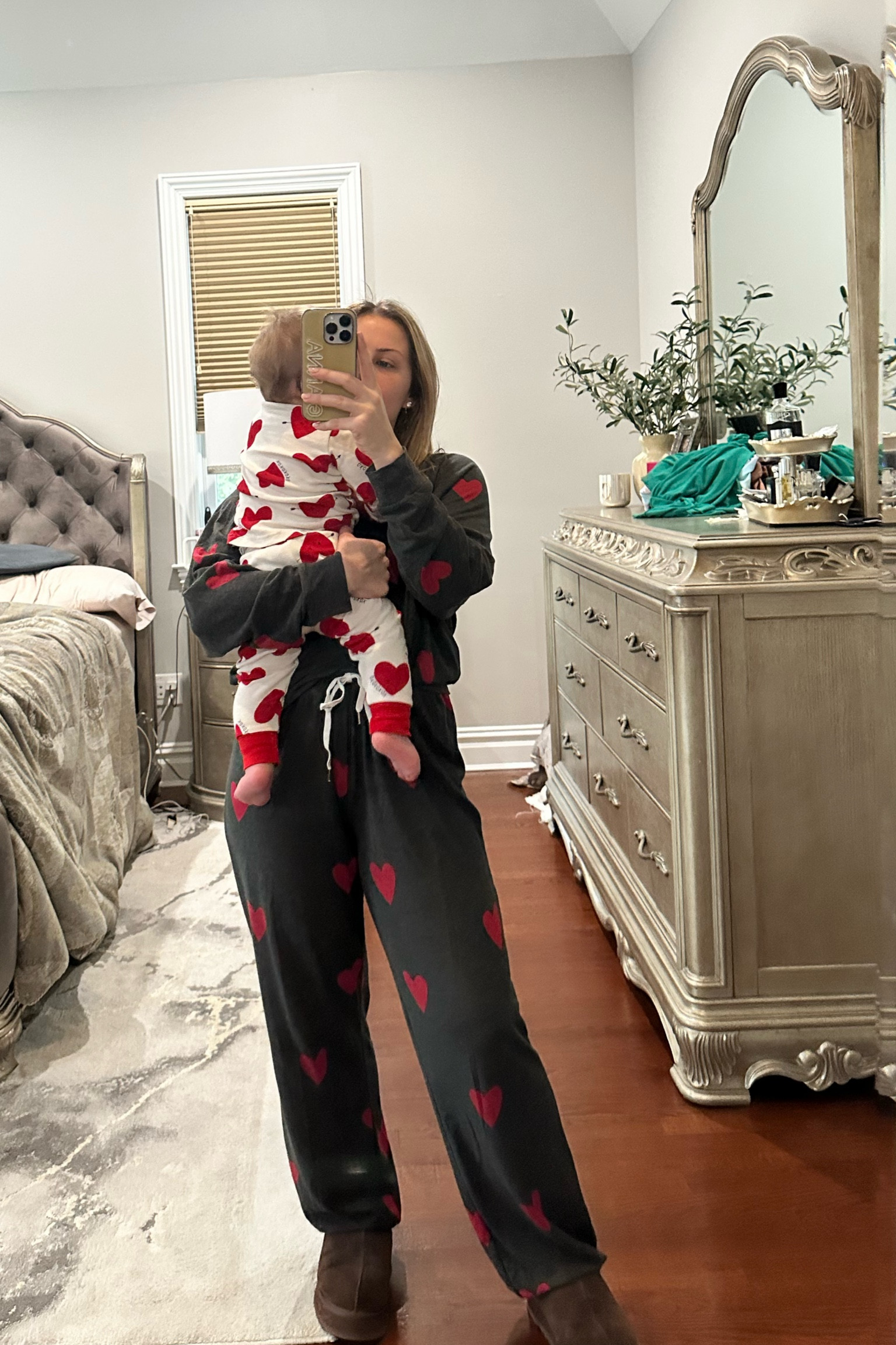 Valentine’s Day pajamas for mama and baby

#LTKBaby #LTKSeasonal #LTKKids