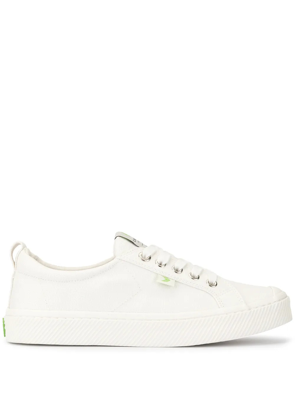 Cariuma OCA low-top canvas sneakers - White | Farfetch Global