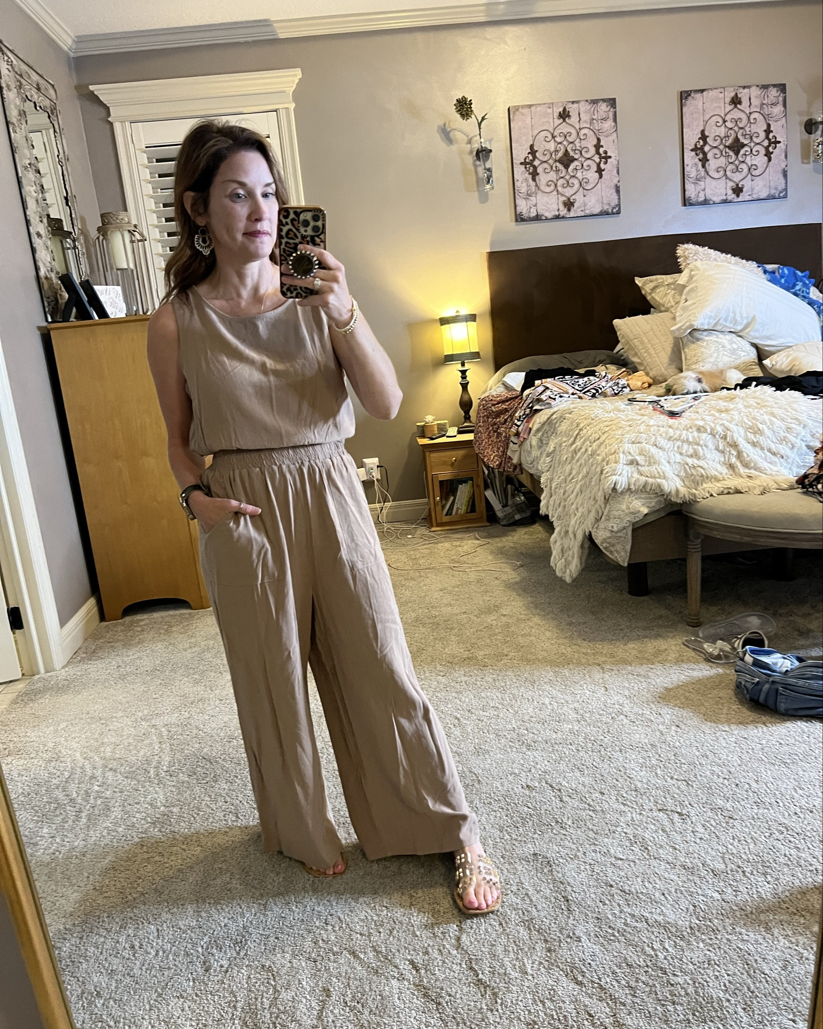 🤍 love this linen two piece set 

Wearing a size Small 
Size reference: 5’1 120 lbs 

CrazyBusyMama 

#LTKStyleTip #LTKFindsUnder50 #LTKOver40