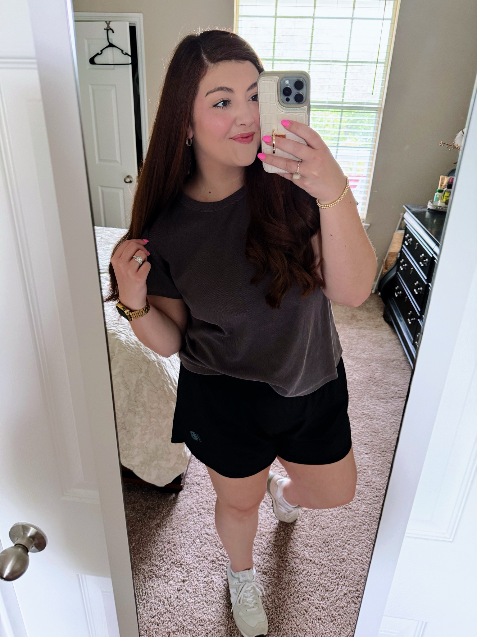 Casual fit - Comfortable style 
This Old Navy top is SO comfortable and affordable !! 

#LTKStyleTip #LTKFindsUnder50 #LTKSaleAlert