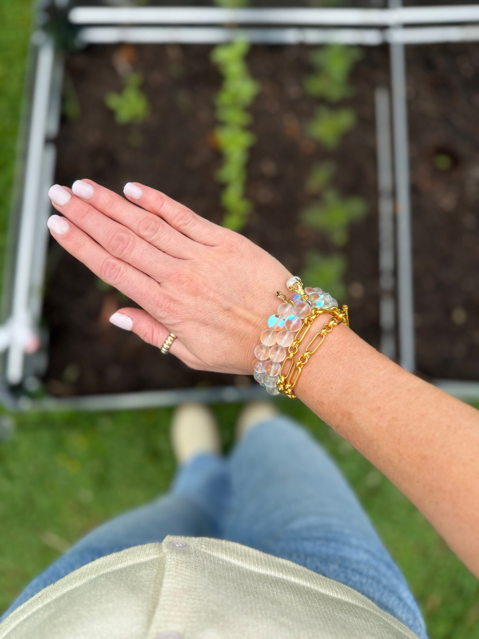 cute stack for all the house chores today😂🌿🤍🙌✨

#LTKmomlife #LTKdayinmylife #LTKootd