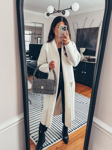 One of my favorite outfits for fall, this coatigan is a must have 

#LTKitbag #LTKSeasonal #LTKstyletip