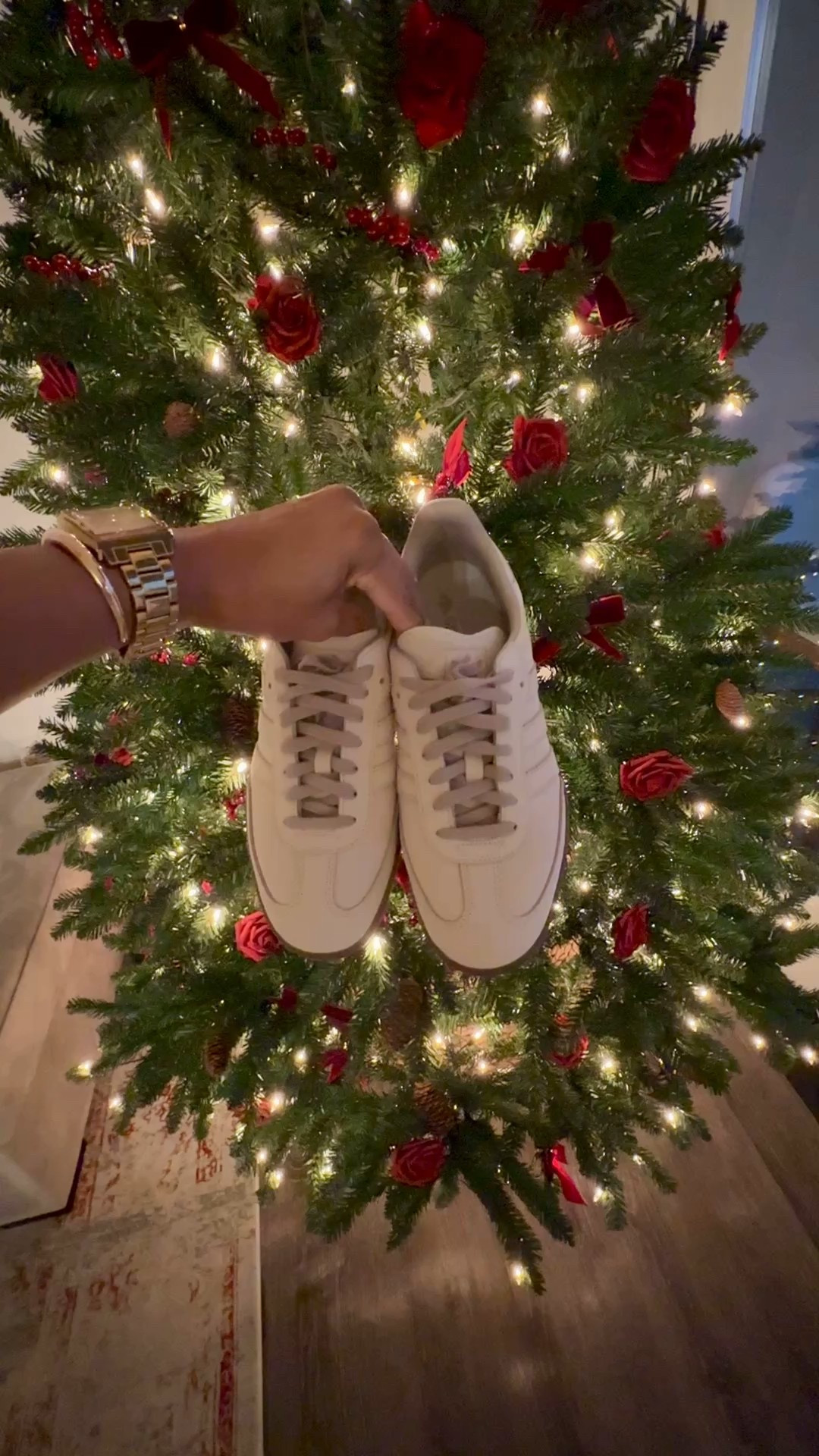 Added another pair of Adidas Sambas to my collection

I wear a size 9

#LTKootd #LTKActive #LTKgrwm