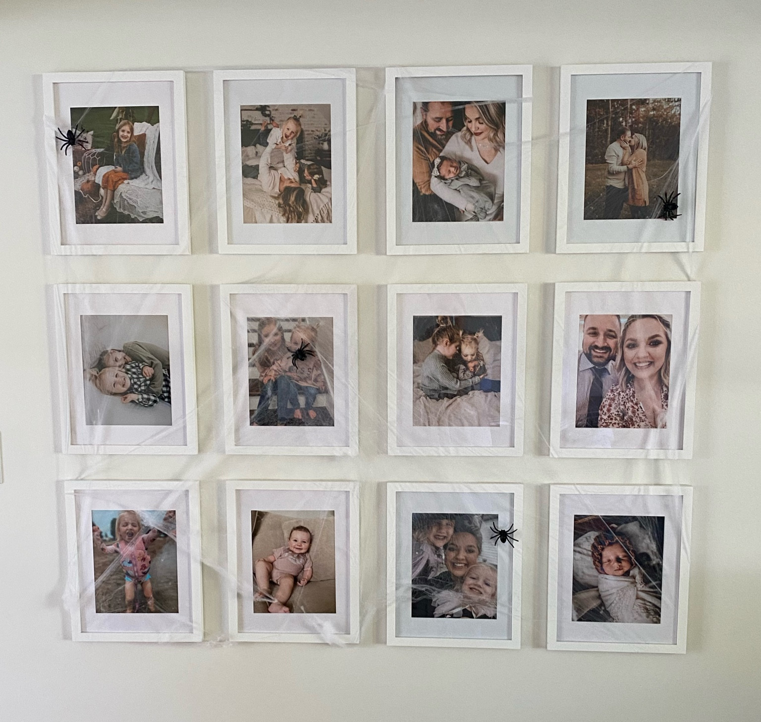 Gallery wall, but make it spooky! // Halloween decor // amazon finds // home decor // livingroom decor 




#LTKunder50 #LTKhome #LTKHalloween