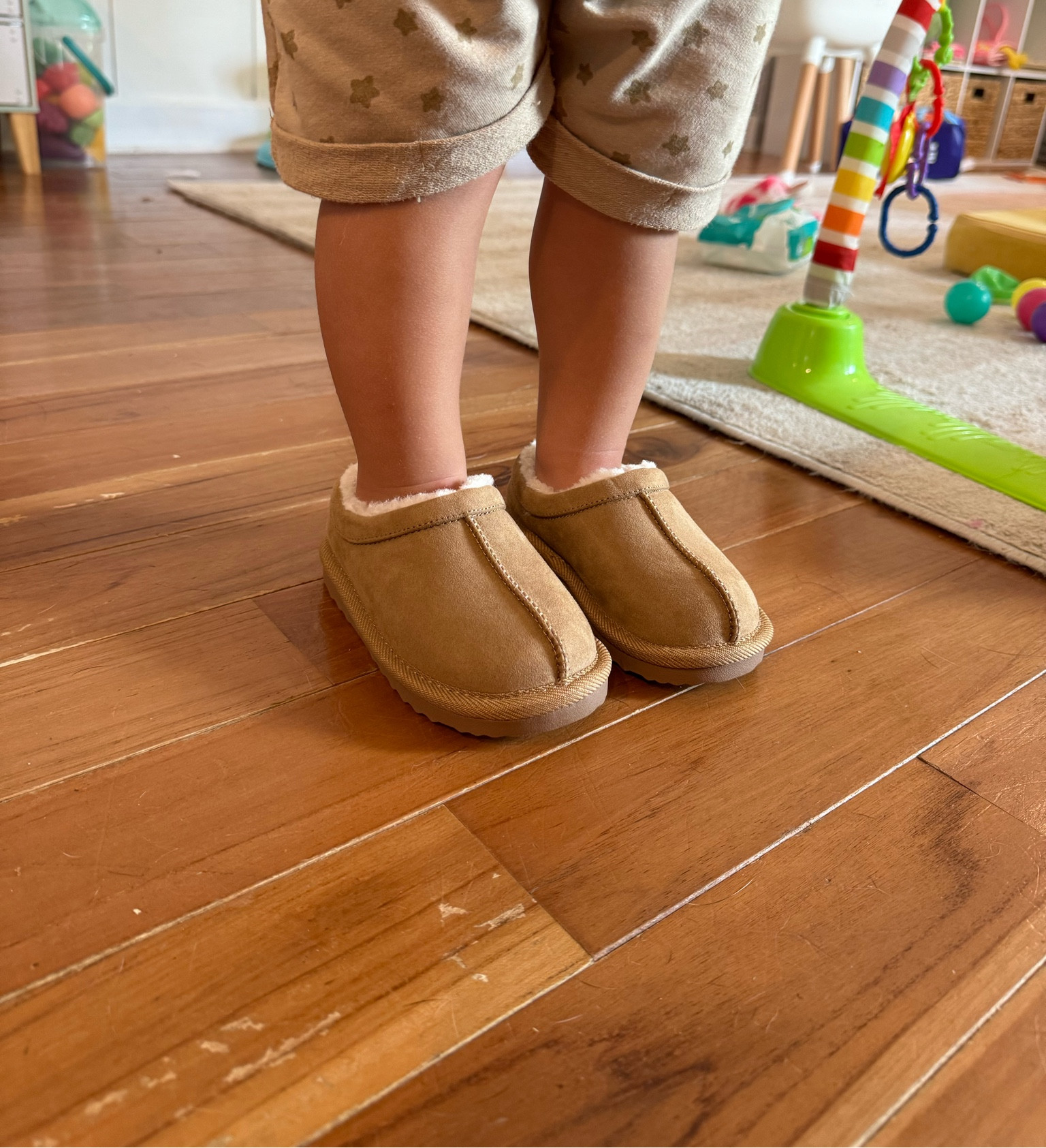 toddler Ugg look alikes, toddler Ugg dupes, toddler fall shoes

#LTKKids #LTKBaby #LTKSeasonal