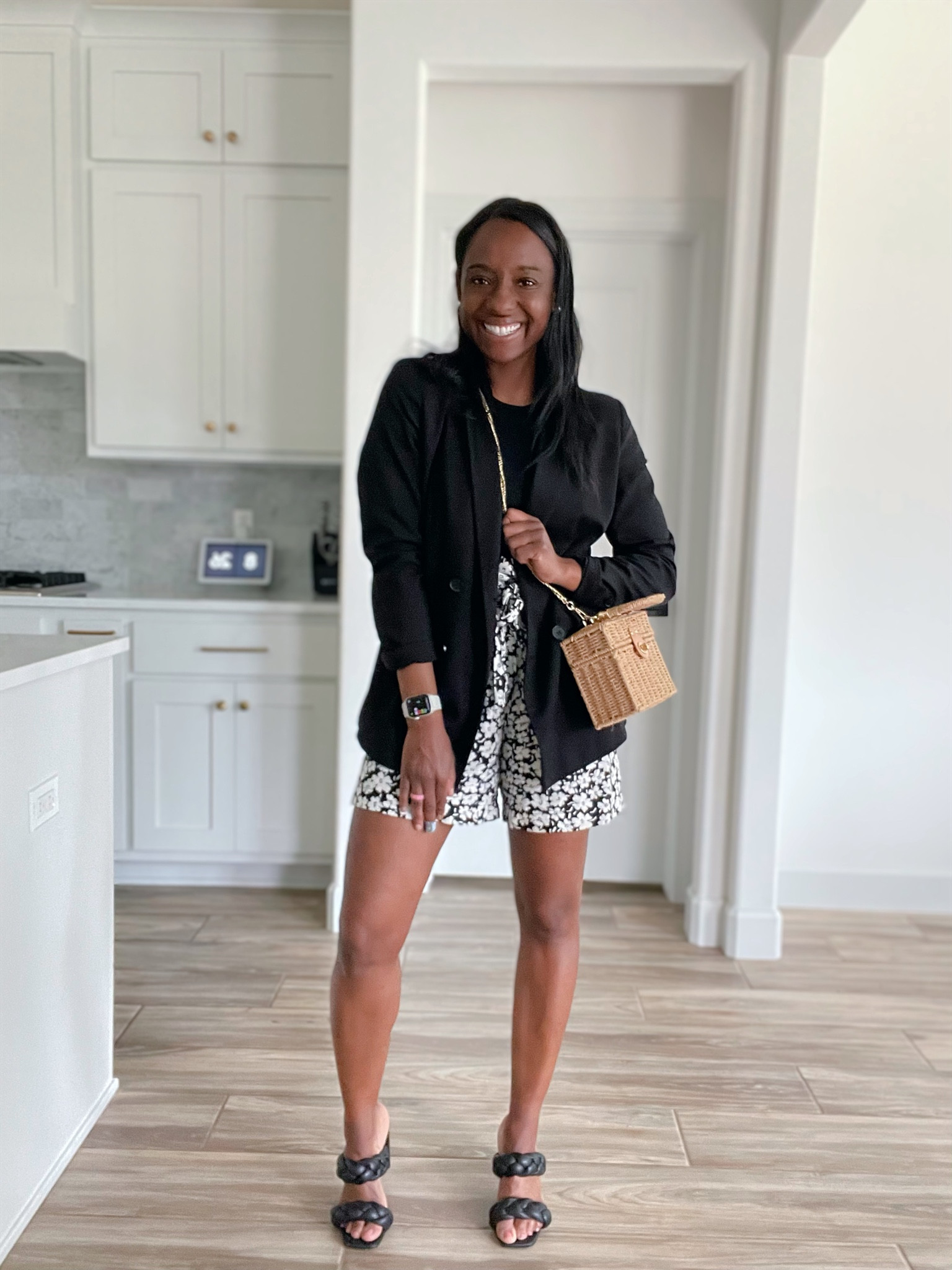 Spring + summer essentials. Linen and bucket bags, Target and Amazon

#LTKunder50 #LTKstyletip #LTKworkwear