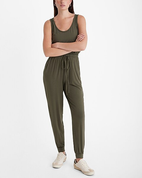 Scoop Neck Sleeveless Tie Waist Jogger Jumpsuit | Express