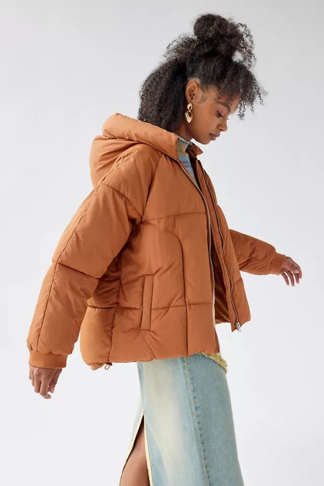 UO Izzy Hooded Puffer Jacket | Urban Outfitters (US and RoW)