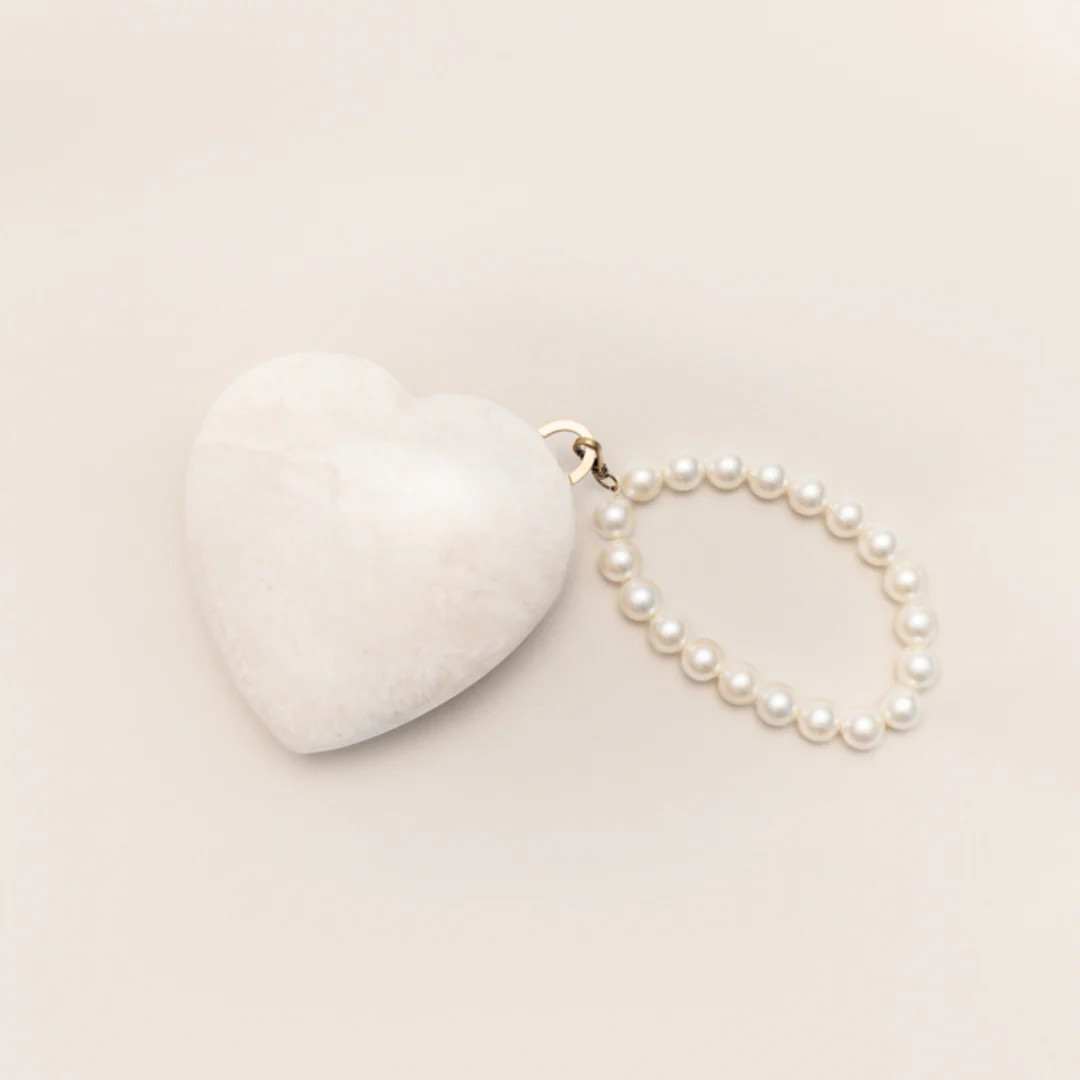 The Duchess Heart Clutch | Auvré Lifestyle