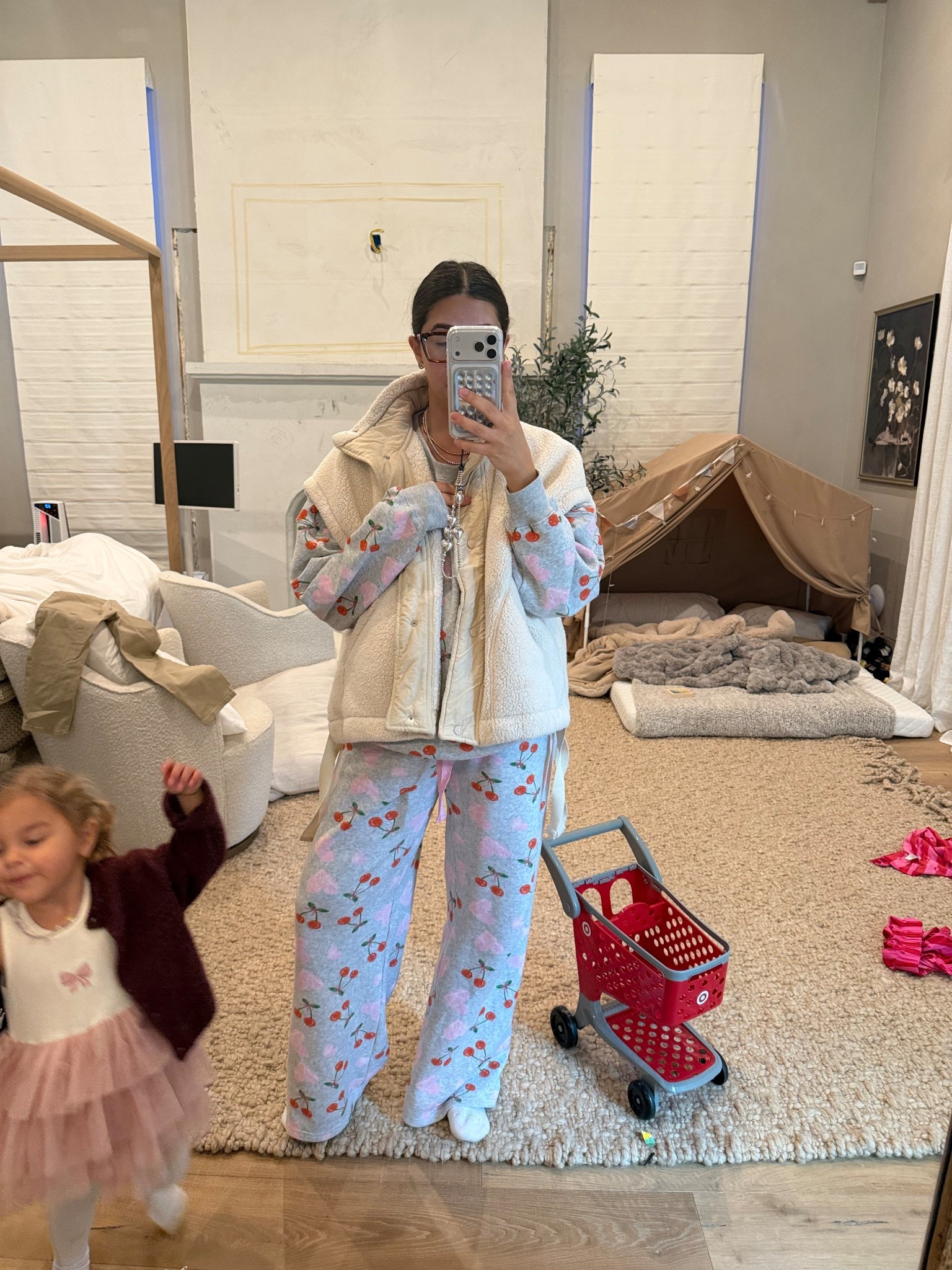 Top: xxl 
Bottoms: xl Pants
Vest: large 

Dressupbuttercup.com #dressupbuttercup #dederaad


#LTKgrwm #LTKmomlife #LTKdayinmylife