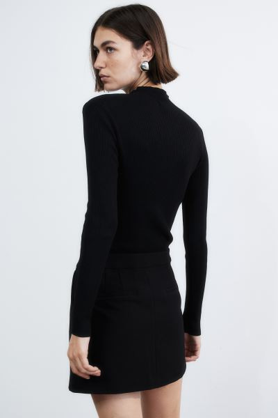 Mock Turtleneck Top - Black - Ladies | H&M US | H&M (US + CA)