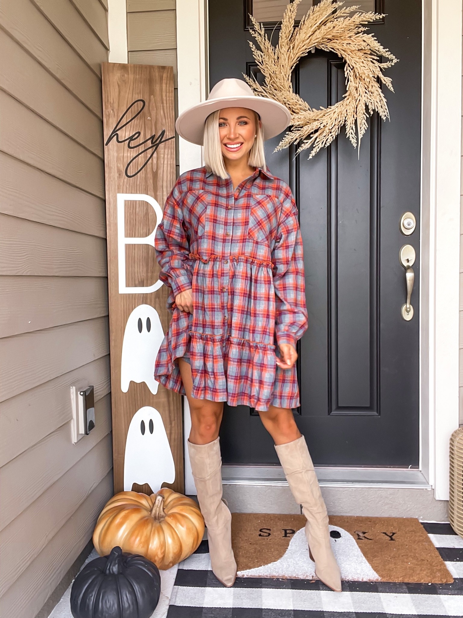 This plaid dress!!!! Going fast! I’m wearing a small but needed an XSMALL! Perfect for the pumpkin patch or family photos 

#LTKstyletip #LTKunder50 #LTKSeasonal