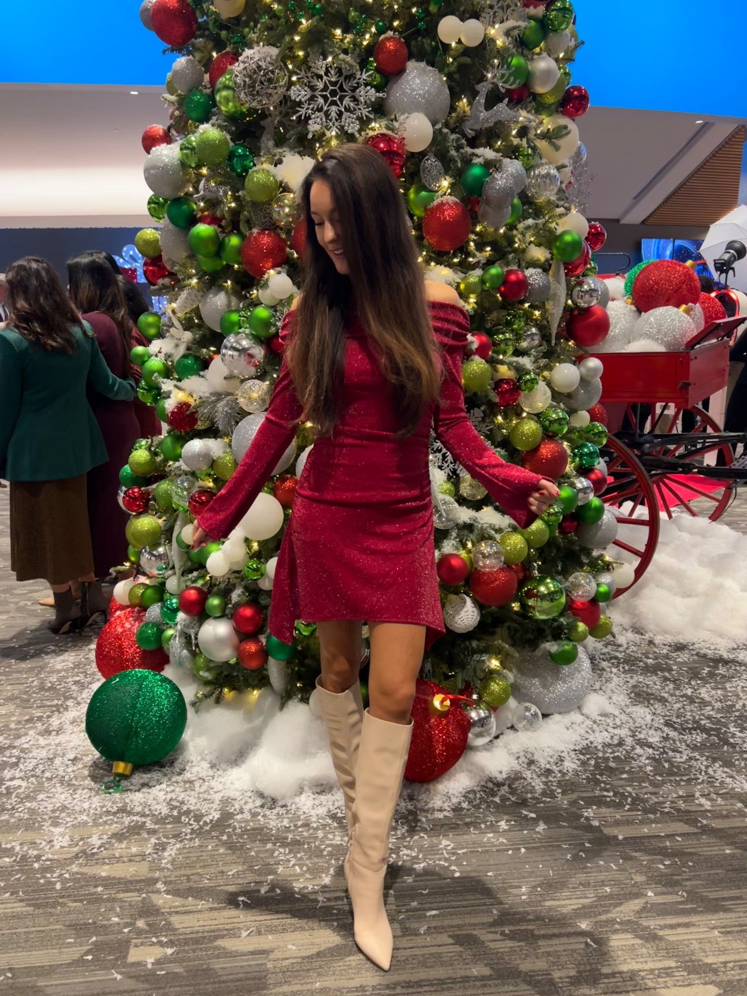 12/24/25 ootn
Christmas Eve
Church ootd