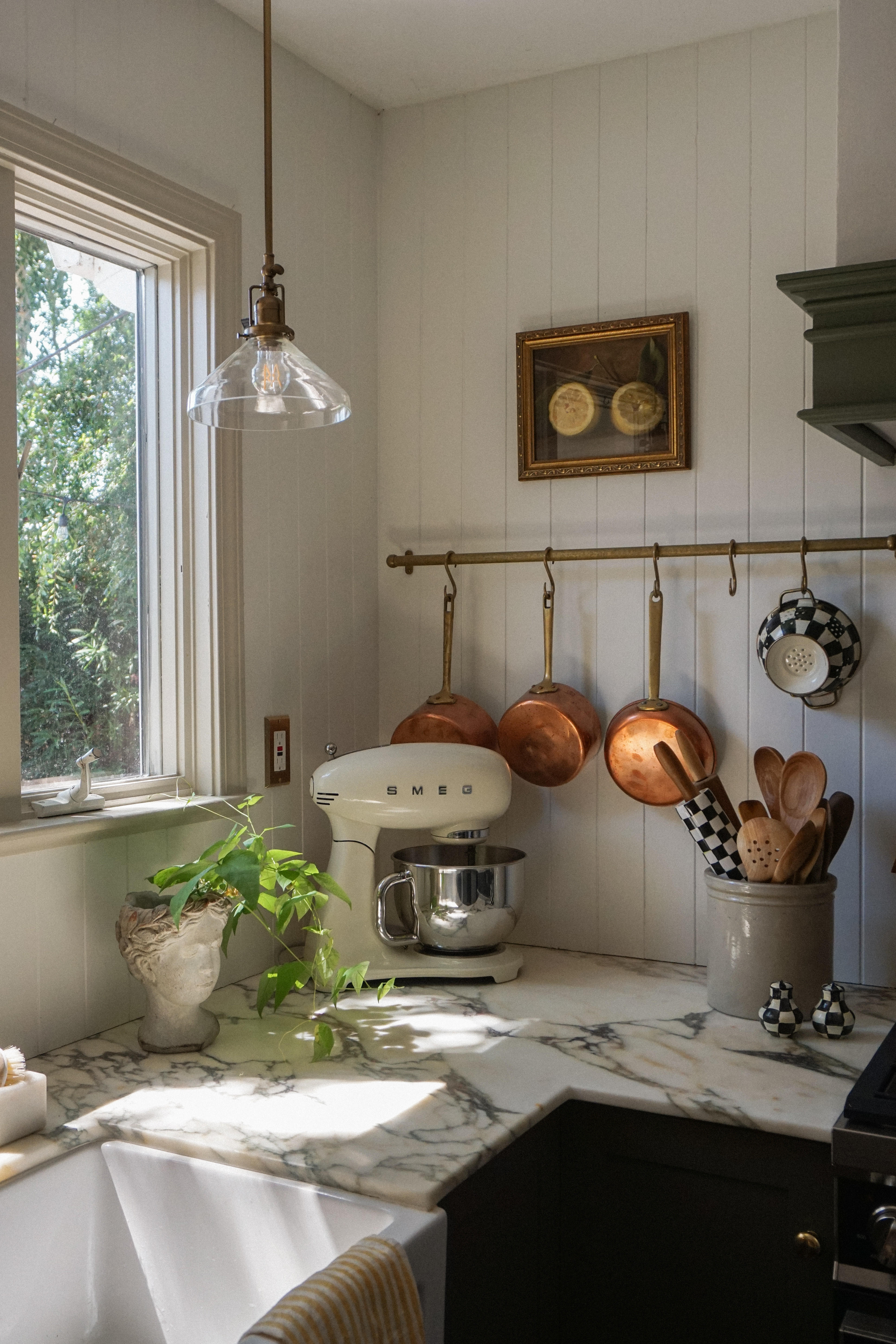 A few pretty details for the kitchen. 

 #LTKHome