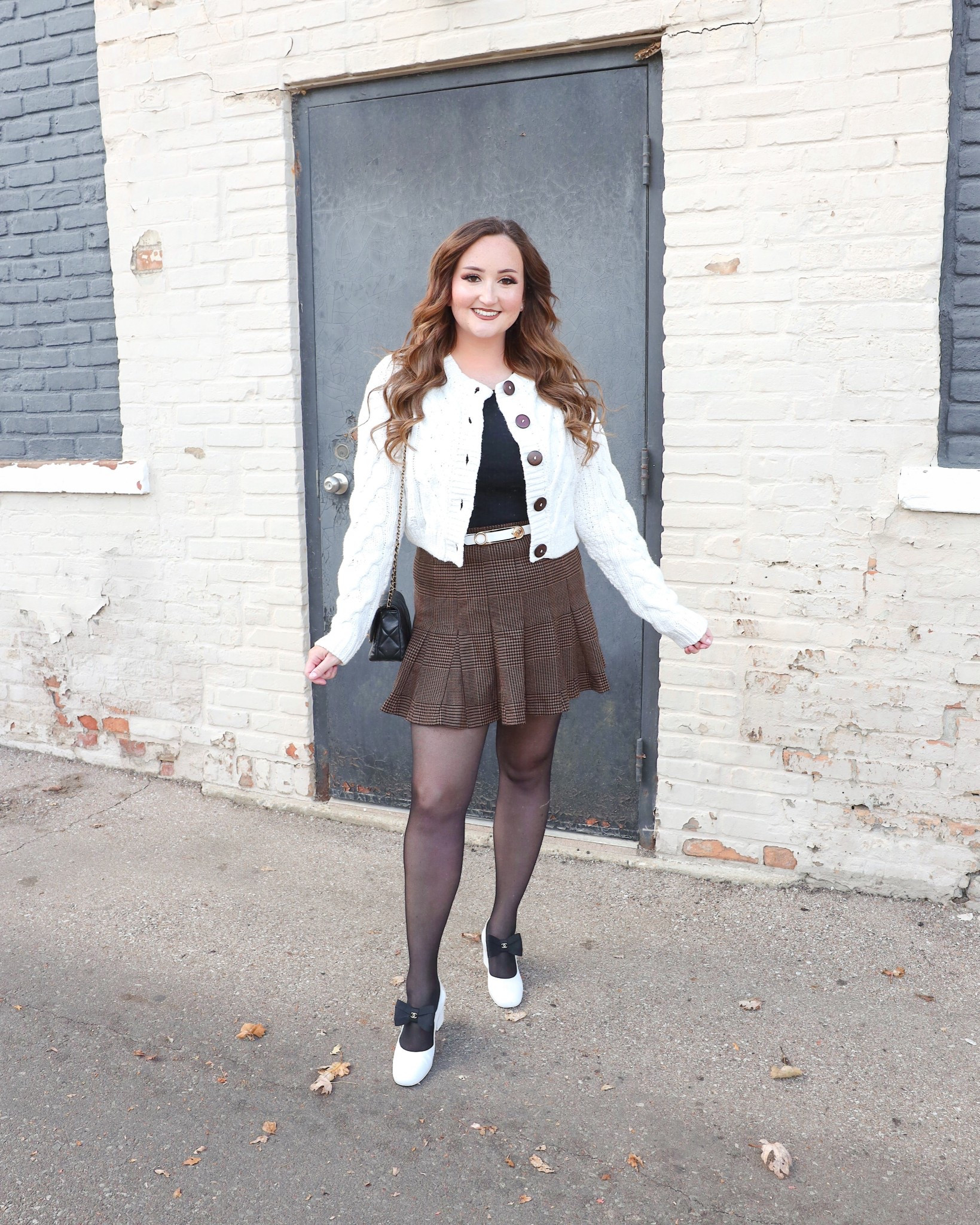 Fall fashion just stays the best I swear 


Fall style, fall outfit, sweater, cardigan 

#LTKSeasonal #LTKStyleTip