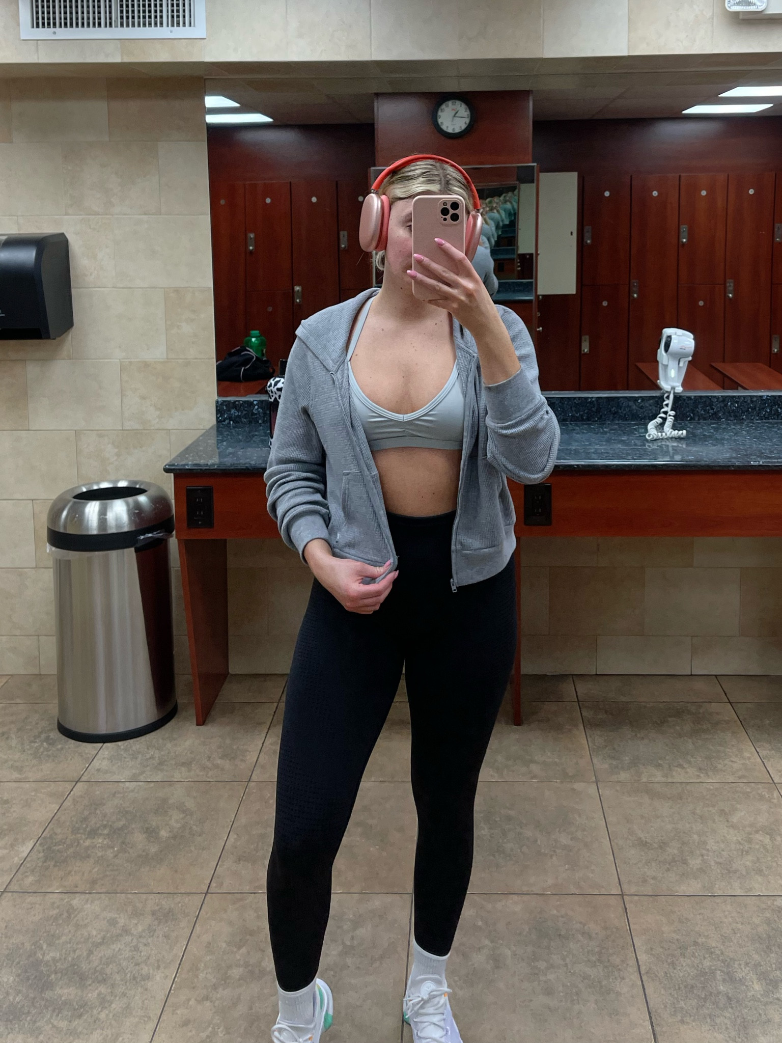 Gym fits 👟 

#LTKfit #LTKSeasonal #LTKFind