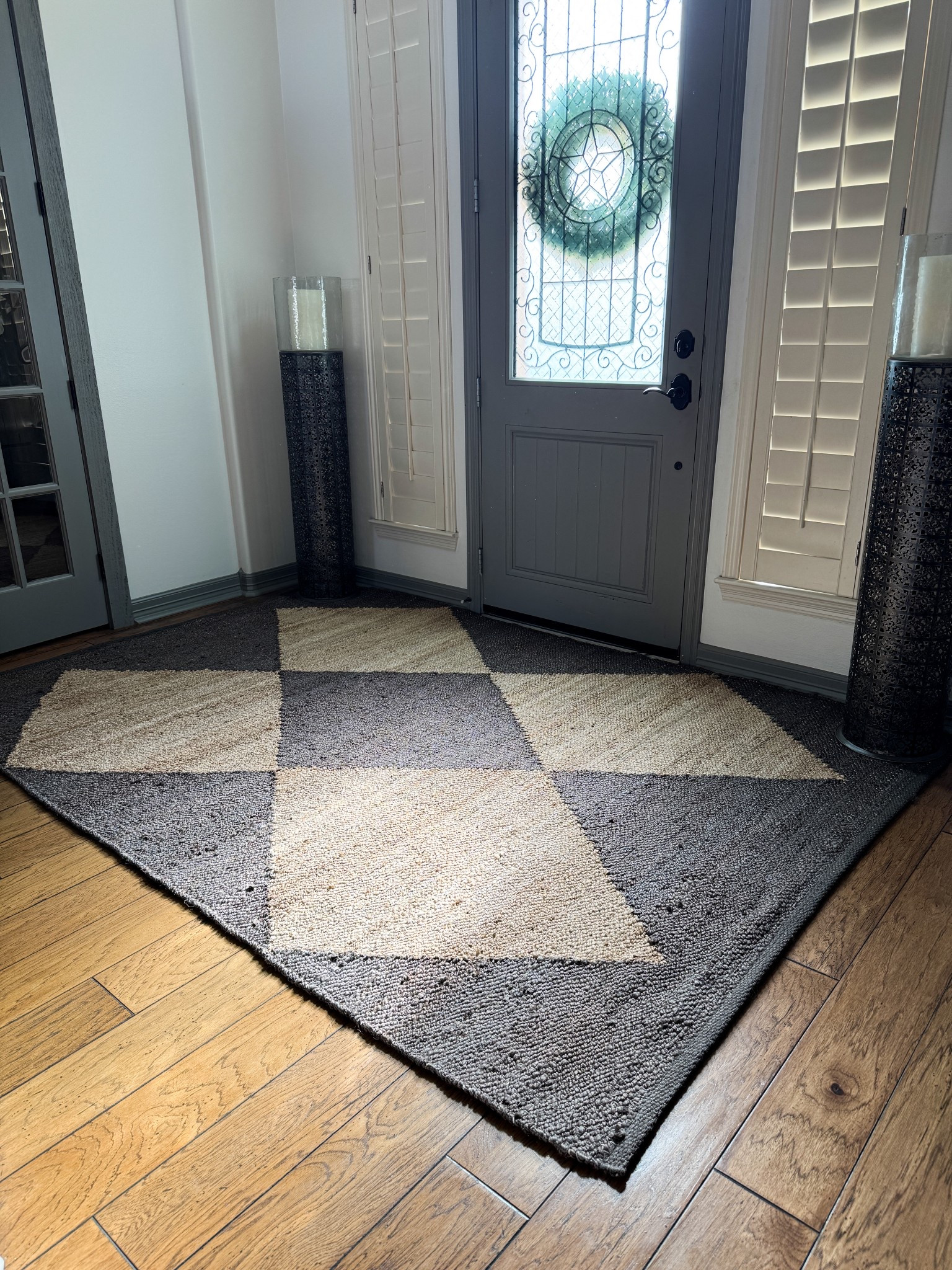 Jute area rug

#LTKHome #LTKSeasonal