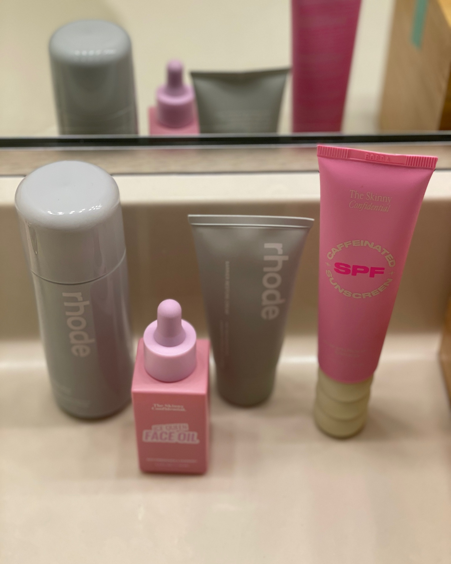 at the beach & these face products keep my skin hydrated 

#LTKBeauty #LTKTravel #LTKFindsUnder50