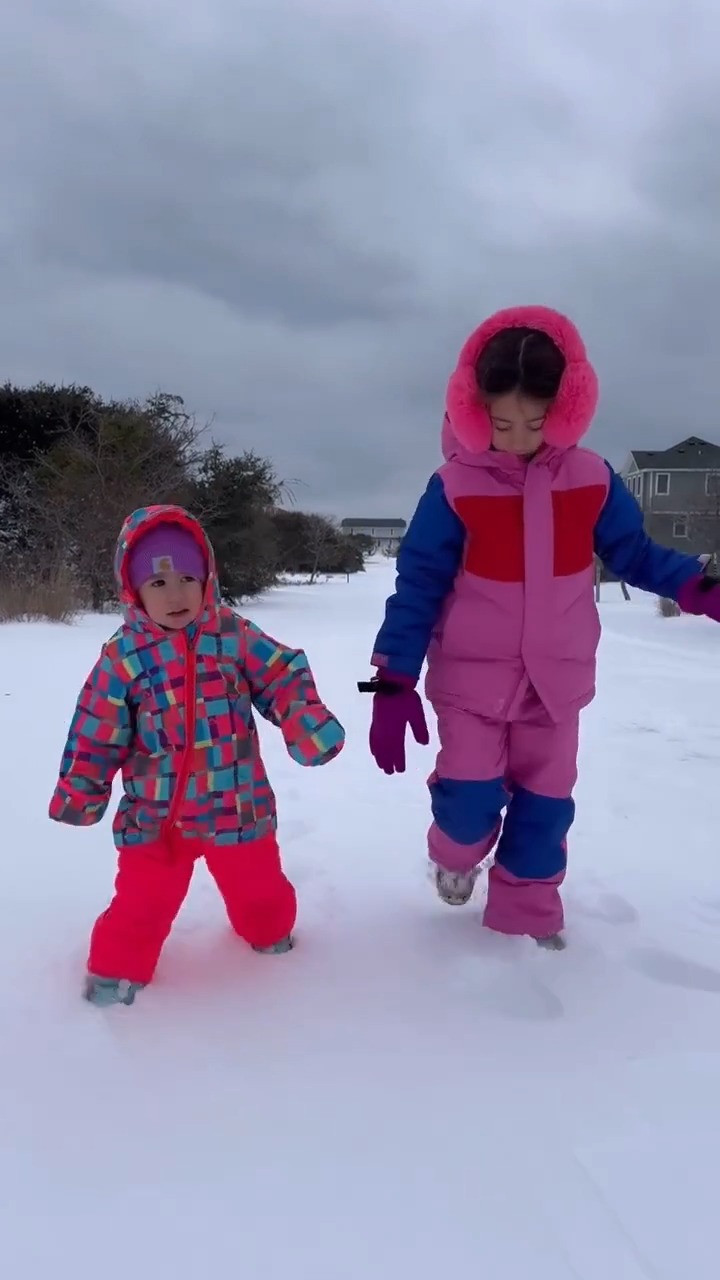 Winter snow storm essentials!❄️

winter weather activities, sledding activities for kids, amazon finds, amazon winter essentials, winter coat, snow ski suit, hand warmers, hot cocoa, winter boots, fleece socks, military mom, mom of 4, Lauren Mulloy 

 #LTKWatchNow #LTKFindsUnder50 #LTKFindsUnder100