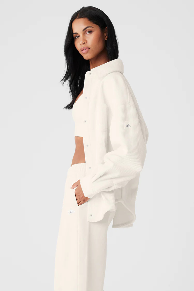 Ribbed Velour Mountain Side Shacket - Ivory | Alo Yoga (US)