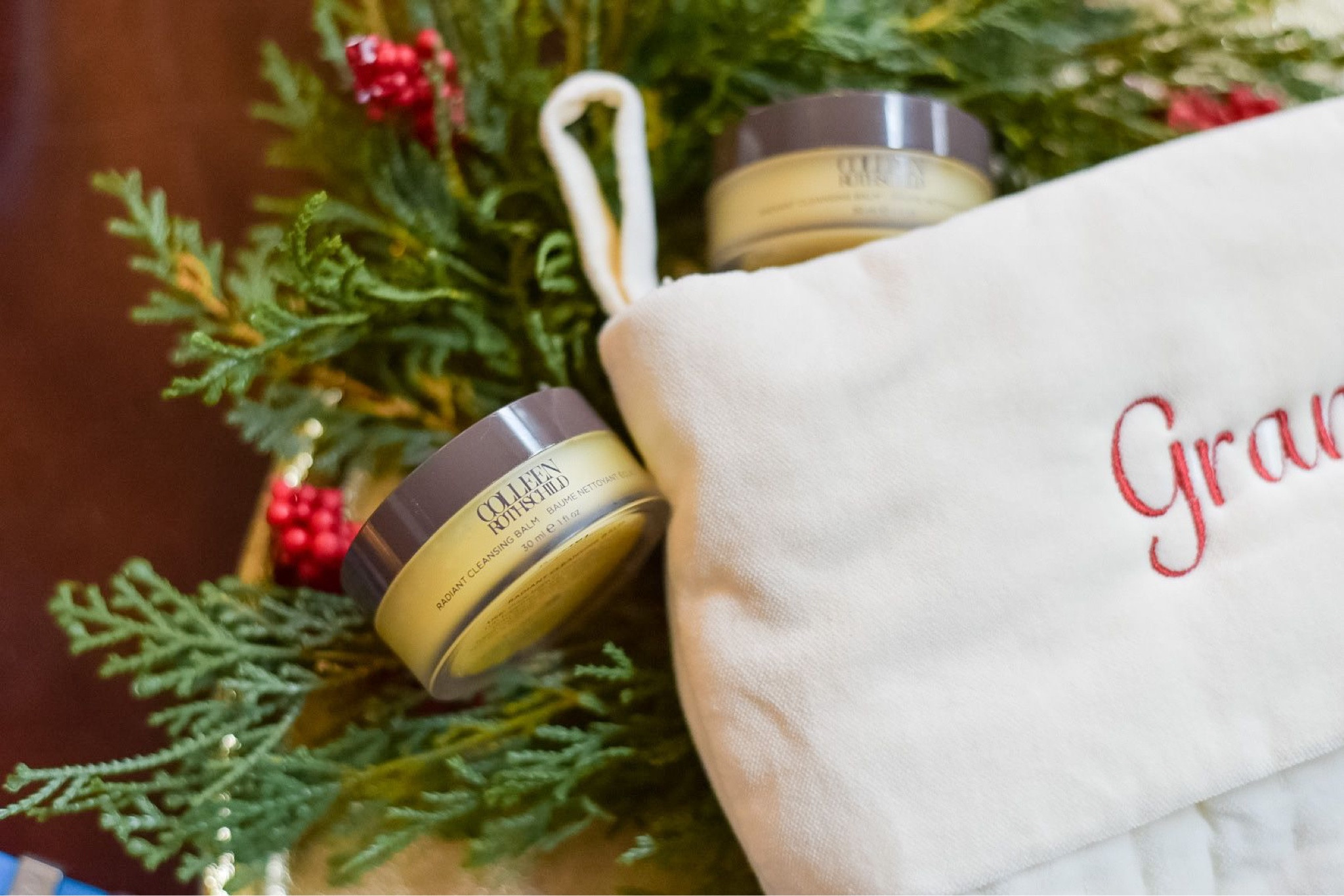 Colleen Rothschild Radiant Cleansing Balm 

Beauty | skincare | stocking stuffers 

#LTKSeasonal #LTKHoliday #LTKGiftGuide