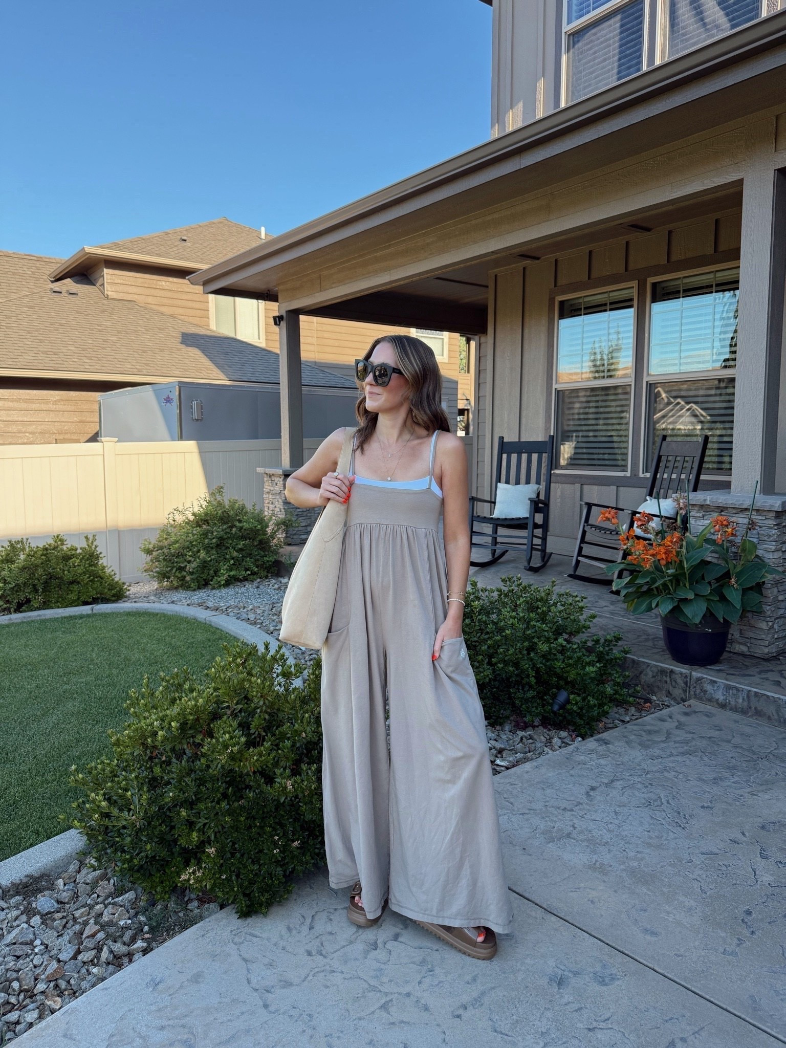 Totally worth the hype, this is the COMFIEST jumpsuit! It’s so soft and stretchy and bump/postpartum friendly. Wearing a xs

FPmovement, summer style, jumpsuit,

#LTKSeasonal #LTKdayinmylife #LTKootd