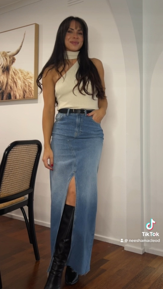 Perfect denim maxi skirt and for under $80! Fits really nice high waisted, but you could definitely size up to wear it low waisted. The perfect wash, and I love the slit at the front. 

#LTKfit #LTKaustralia #LTKstyletip