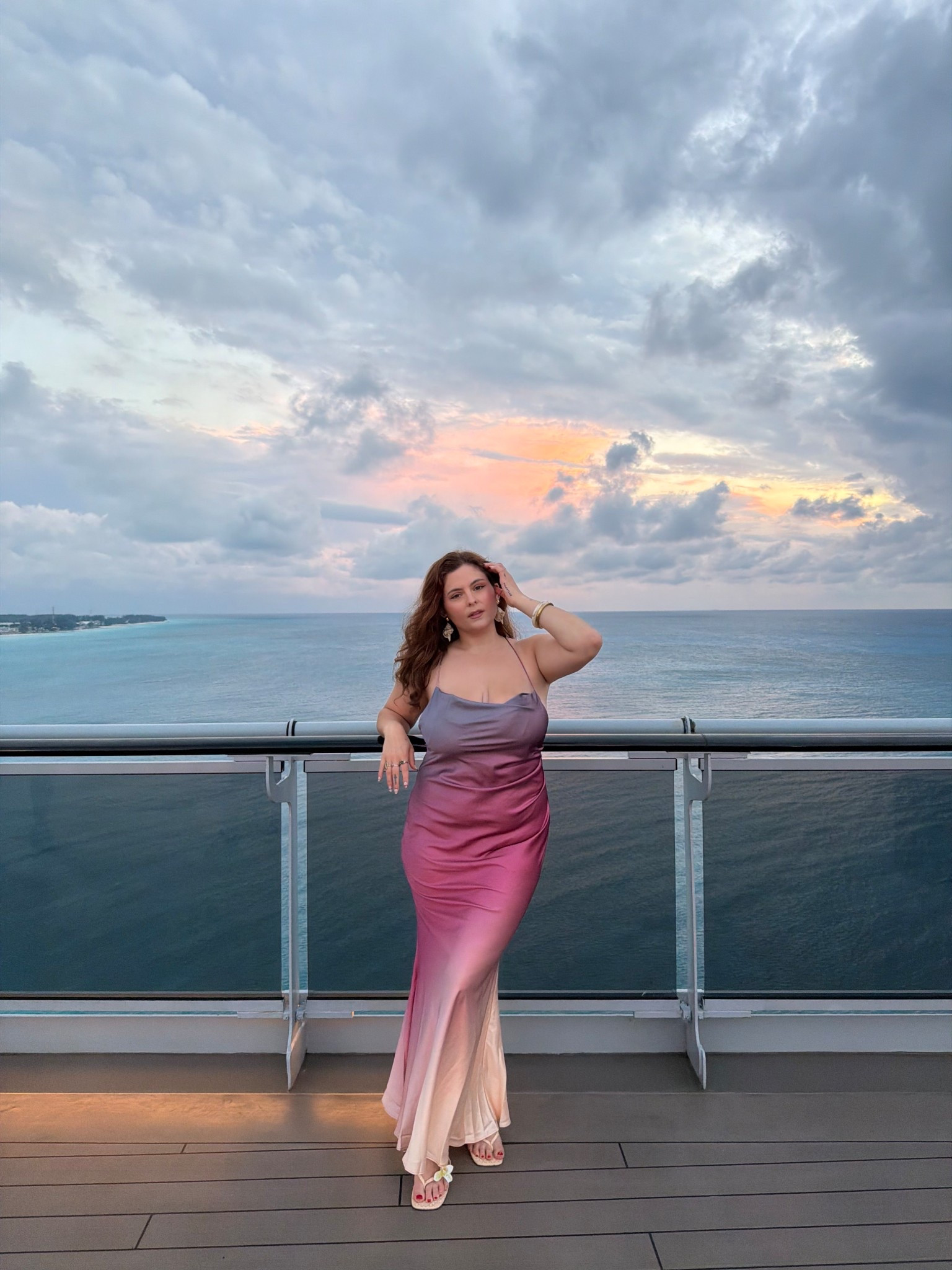 Akira ombré dress size L

#LTKSeasonal #LTKMidsize #LTKWedding