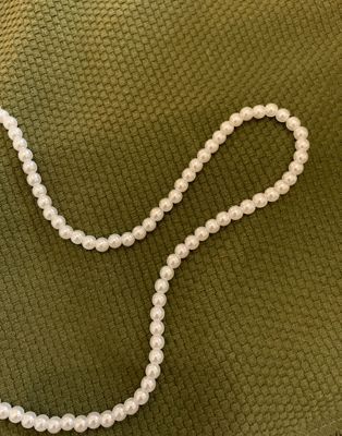 ASOS DESIGN short 6mm faux pearl neckchain in white | ASOS (Global)
