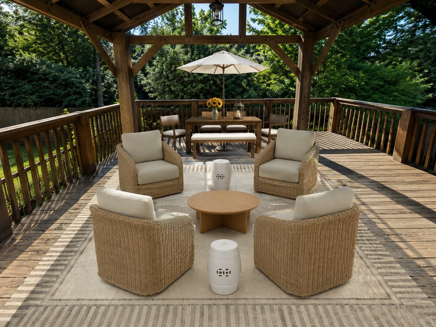 Outdoor dining inspo!