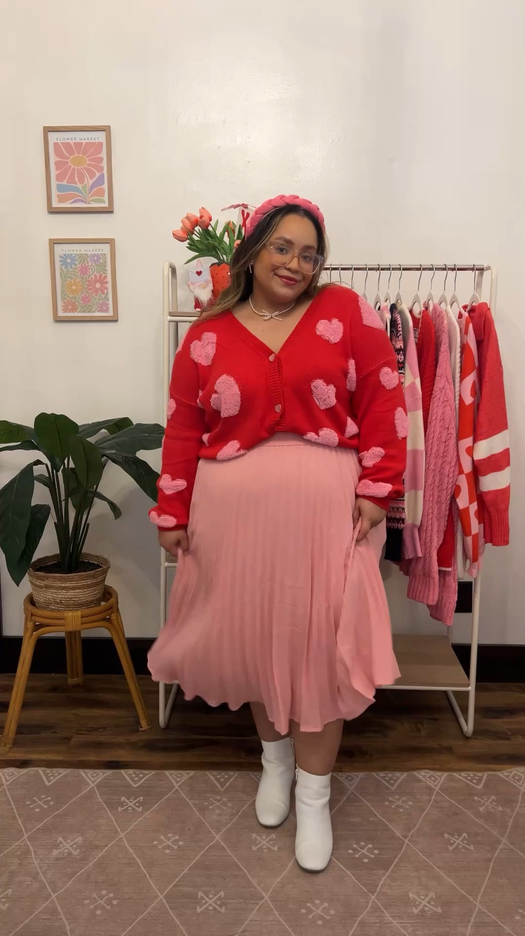 Day 14 of 14 Valentine’s Day Inspired Looks 

#LTKPlusSize #LTKSaleAlert #LTKStyleTip