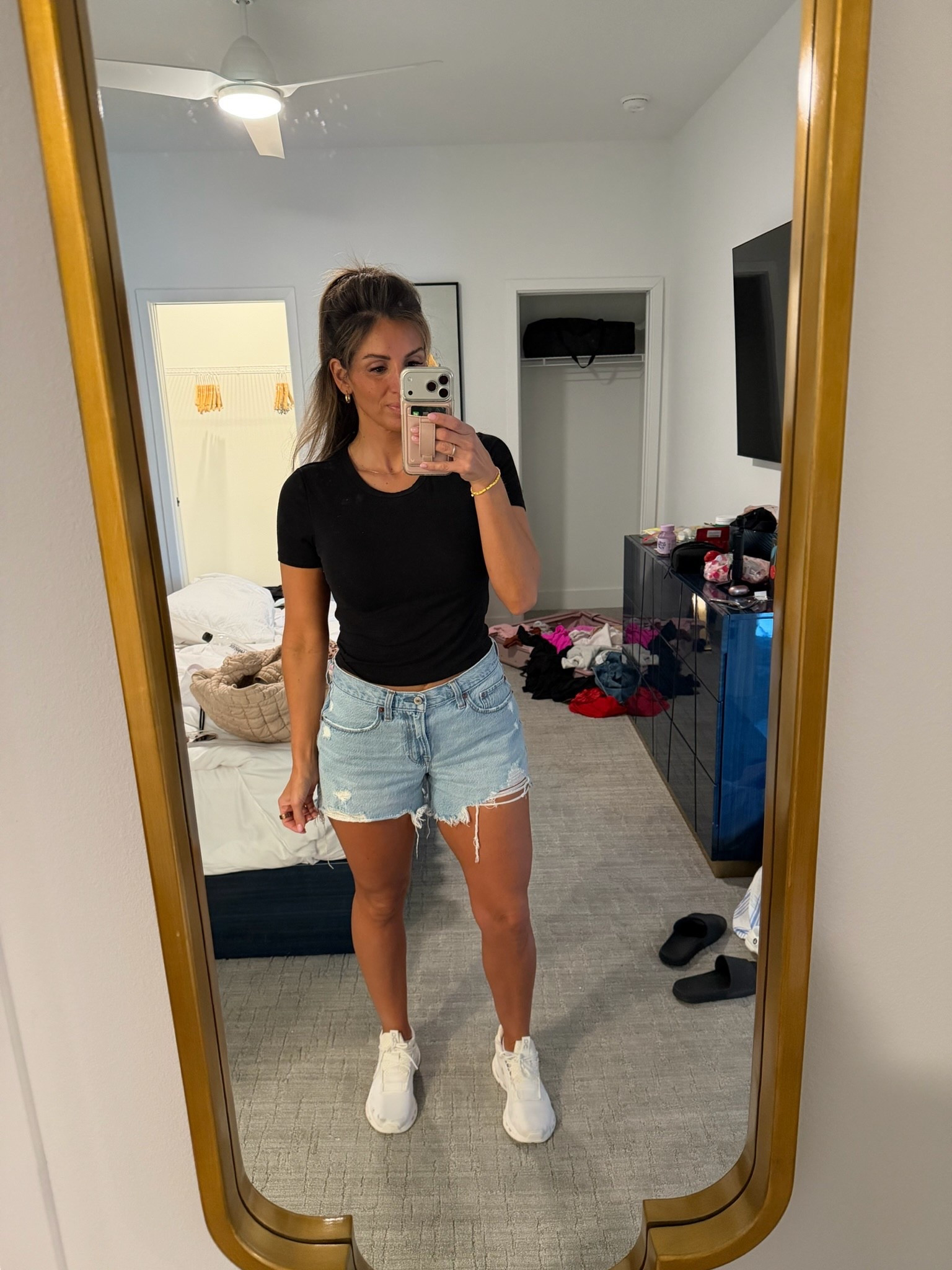 What I wore to walk around Disney!!

#LTKootd #LTKdayinmylife #LTKstorytime