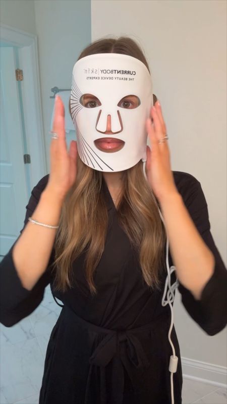 LED mask / beauty routine 


#LTKbeauty #LTKfindsunder100