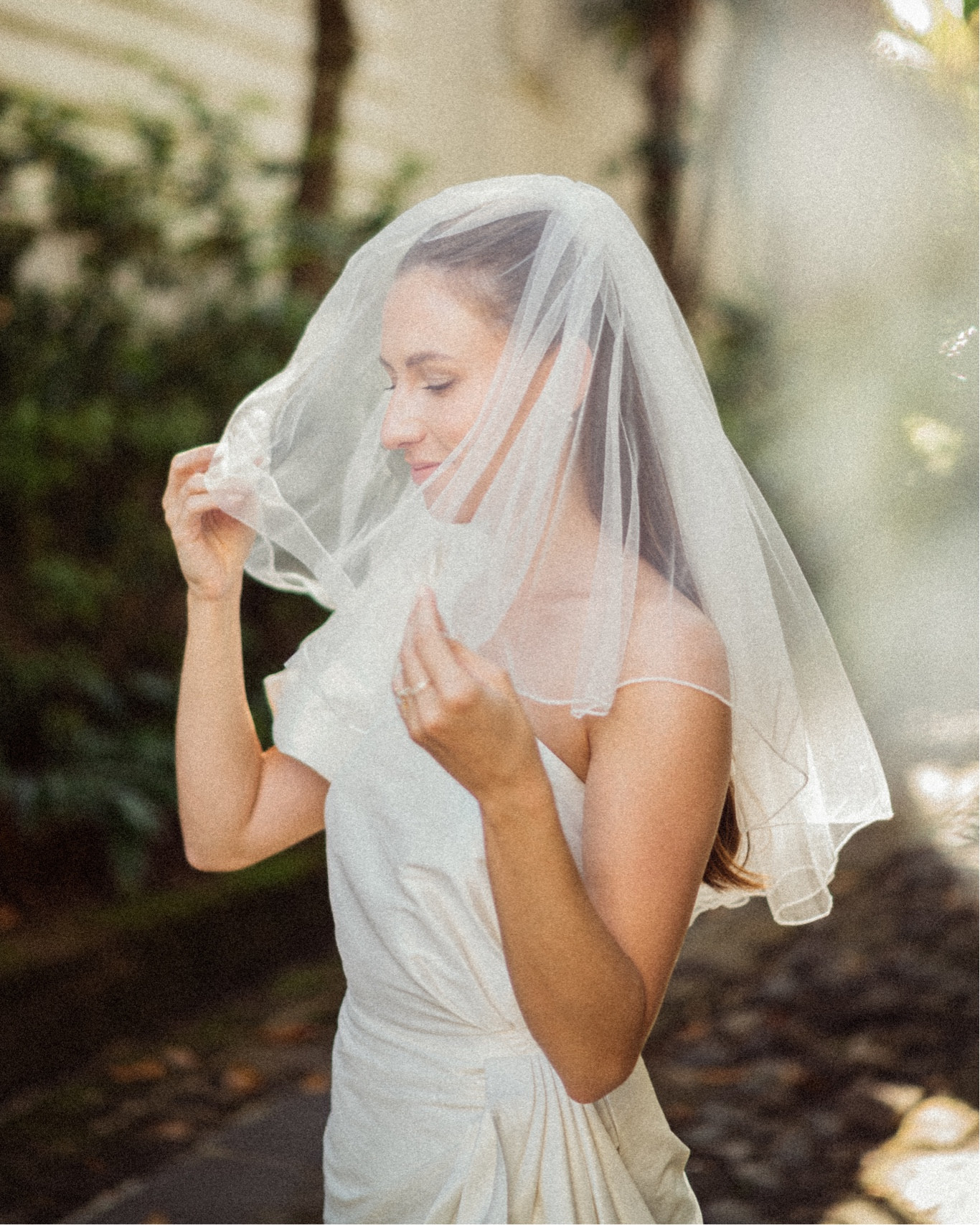 My elopement mini veil with blusher! 
I got the 25” in ivory