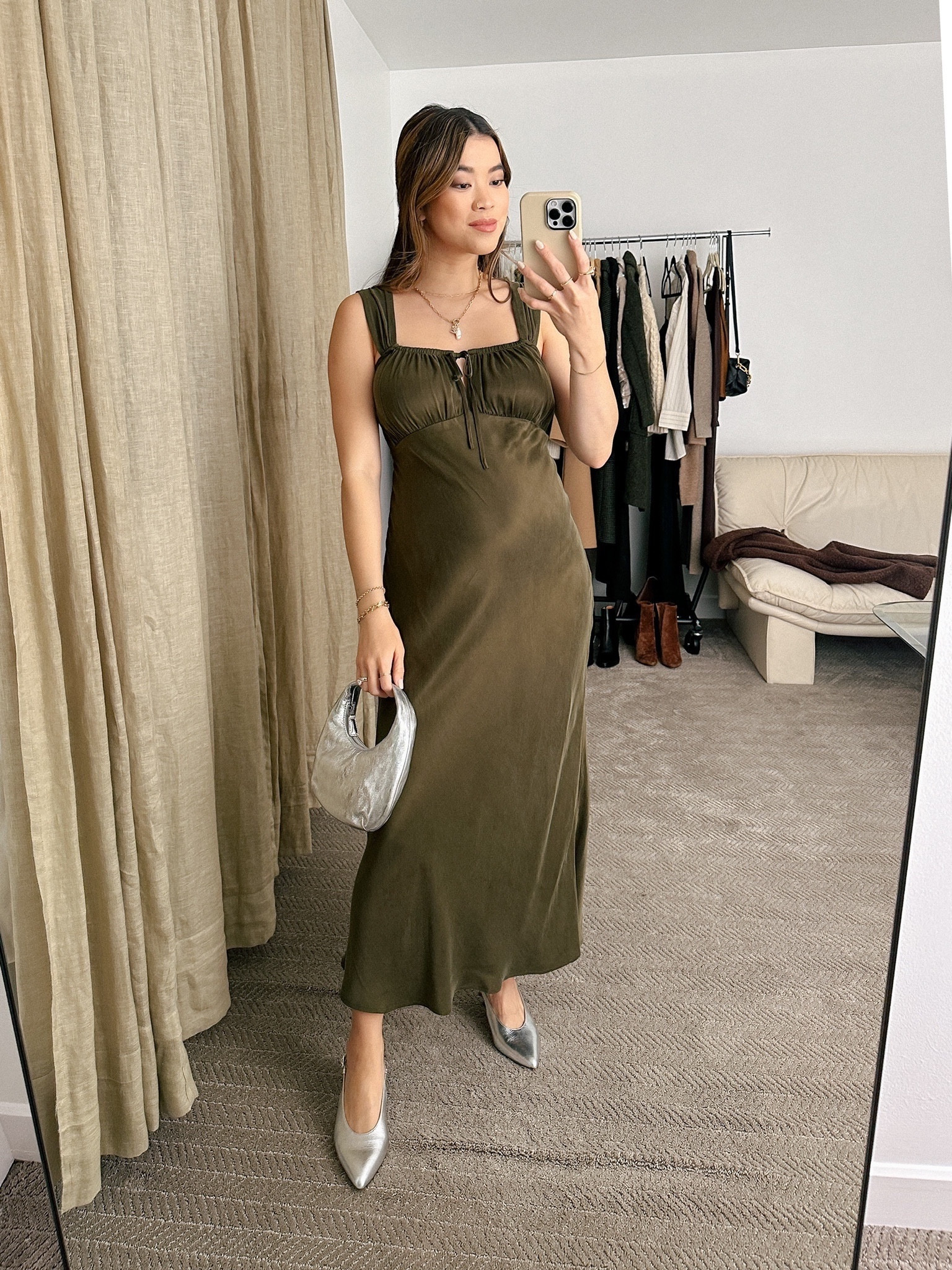 Love these silver kitten heels!

vacation outfits, winter outfit, Nashville outfit, winter outfit inspo, family photos, maternity, ltkbump, bumpfriendly, pregnancy outfits, maternity outfits, holiday outfit

#LTKHoliday #LTKSeasonal #LTKbump