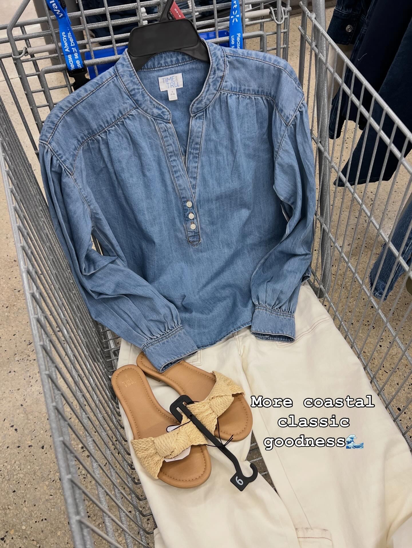 Walmart spring outfit with this denim blouse and barrel jeans. #walmartfashion 