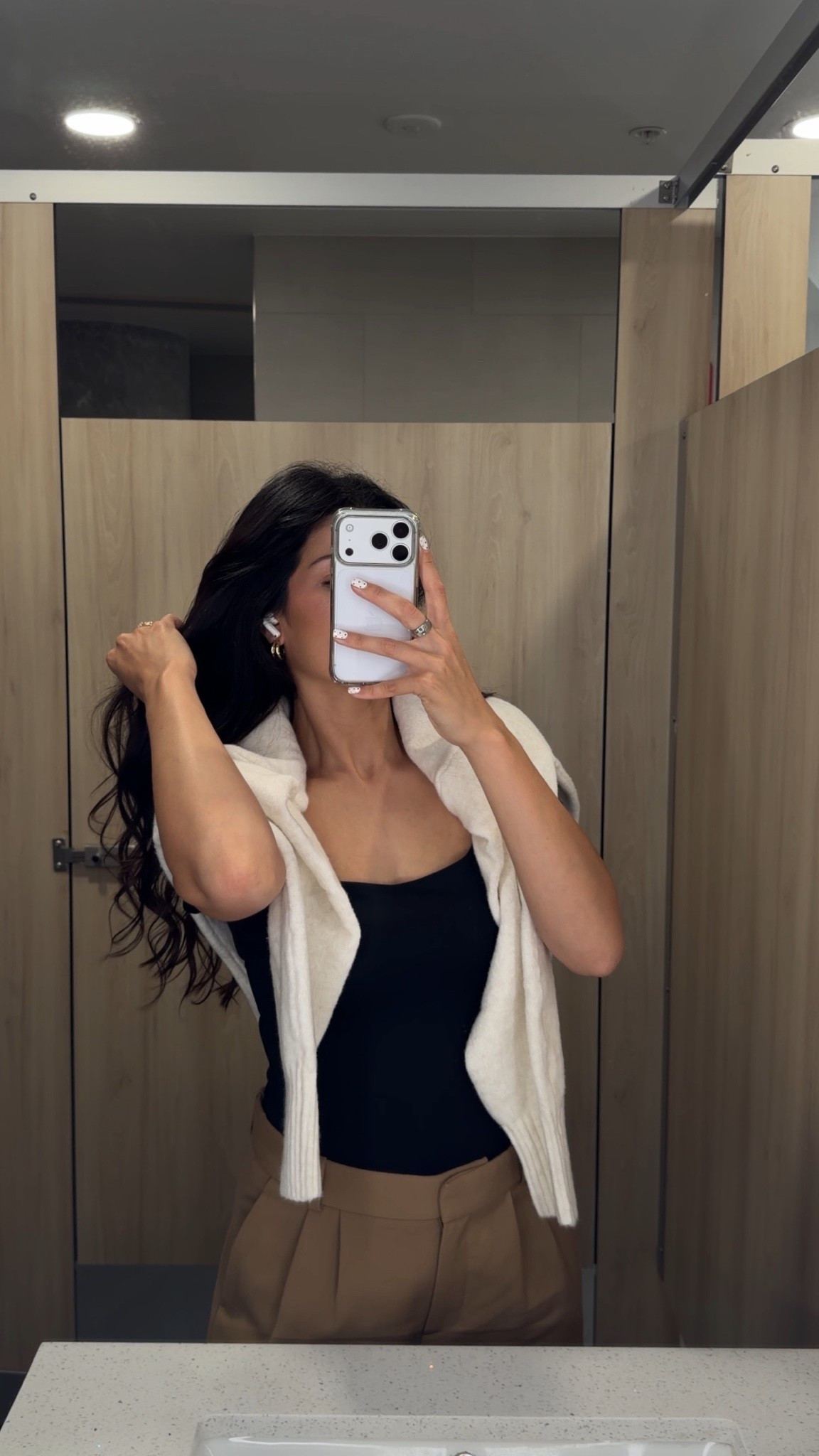 office selfie 📸