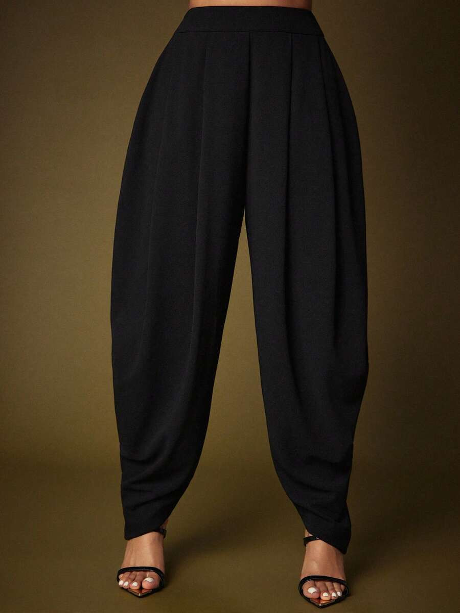 Vixey Solid Black Textured Jersey High Waist Pleated Harem Pants | SHEIN