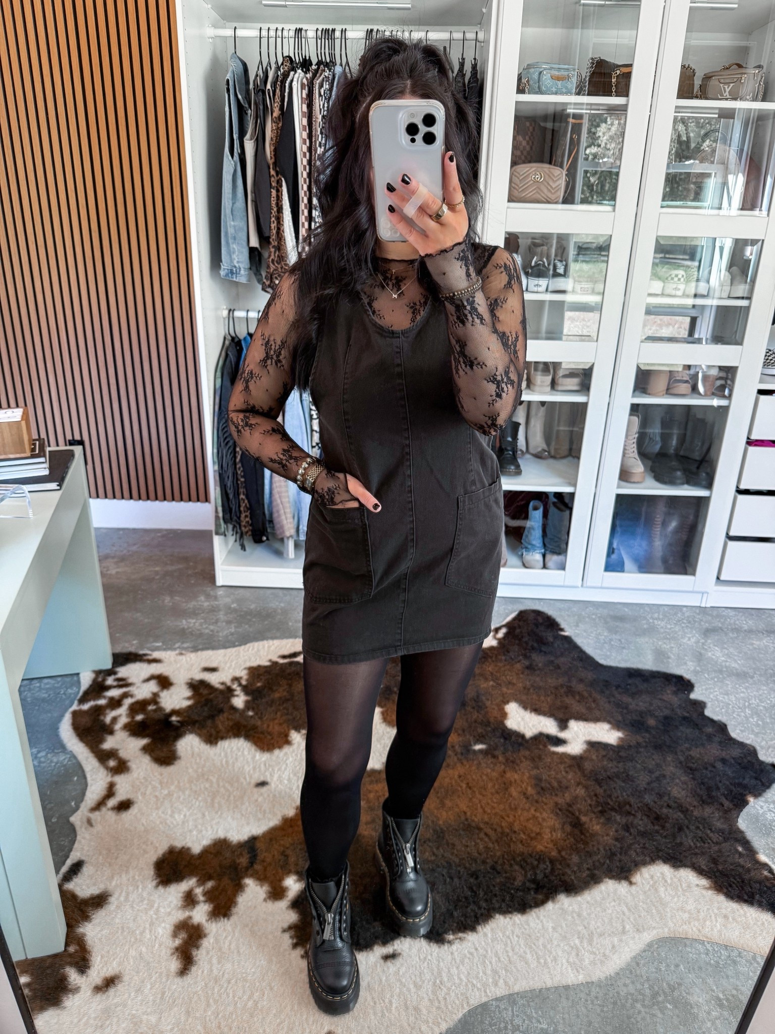 Lace Top - xs
Dress - xs
Tights - small
Bandeau - medium

You cannot go wrong with an all black outfit! 👏🏼 I love this lace top layered under this black mini dress! Added some tights (you could always do fleece lined tights for extra warmth!) & finished the look with my favorite platform docs. 🖤



#LTKFindsUnder50 #LTKPetite #LTKFindsUnder100