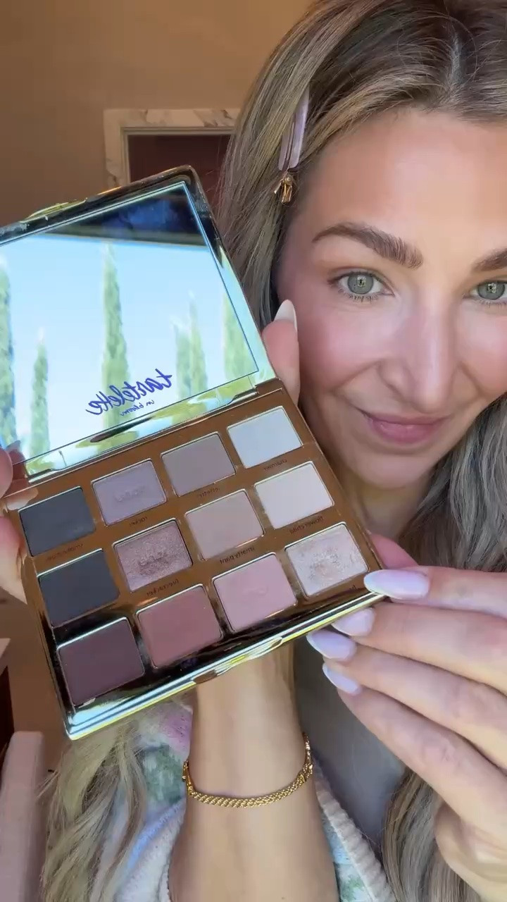 The eye palette I use every day! Perfect for every occasion.

#LTKBeauty #LTKgrwm #LTKdayinmylife