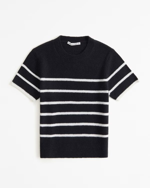 $50 | Abercrombie & Fitch (US)