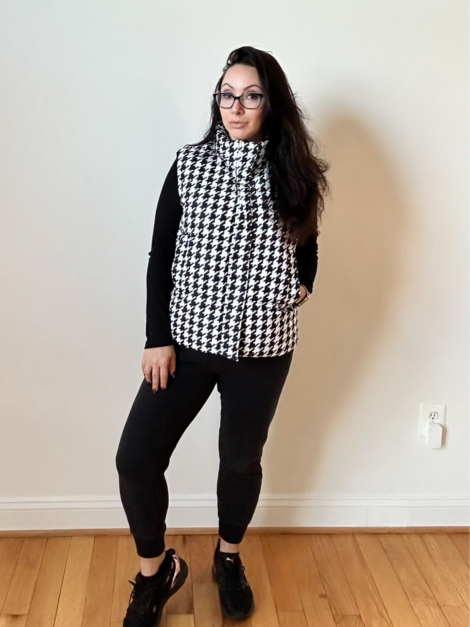 Check out this chic houndstooth vest! 🖤🤍 Perfect for adding a classic touch to your fall wardrobe. Whether you're heading out for a casual day or meeting friends for coffee, this stylish piece will keep you cozy and on-trend. Pair it with black leggings and sneakers for an effortlessly cool look. #FashionInspo #FallStyle #HoundstoothVibes

#LTKOver40 #LTKSeasonal #LTKActive