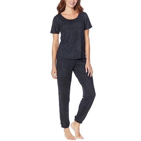 new!


                INK + IVY Scoop-Neck Tee and Jogger Pajama Set | HSN