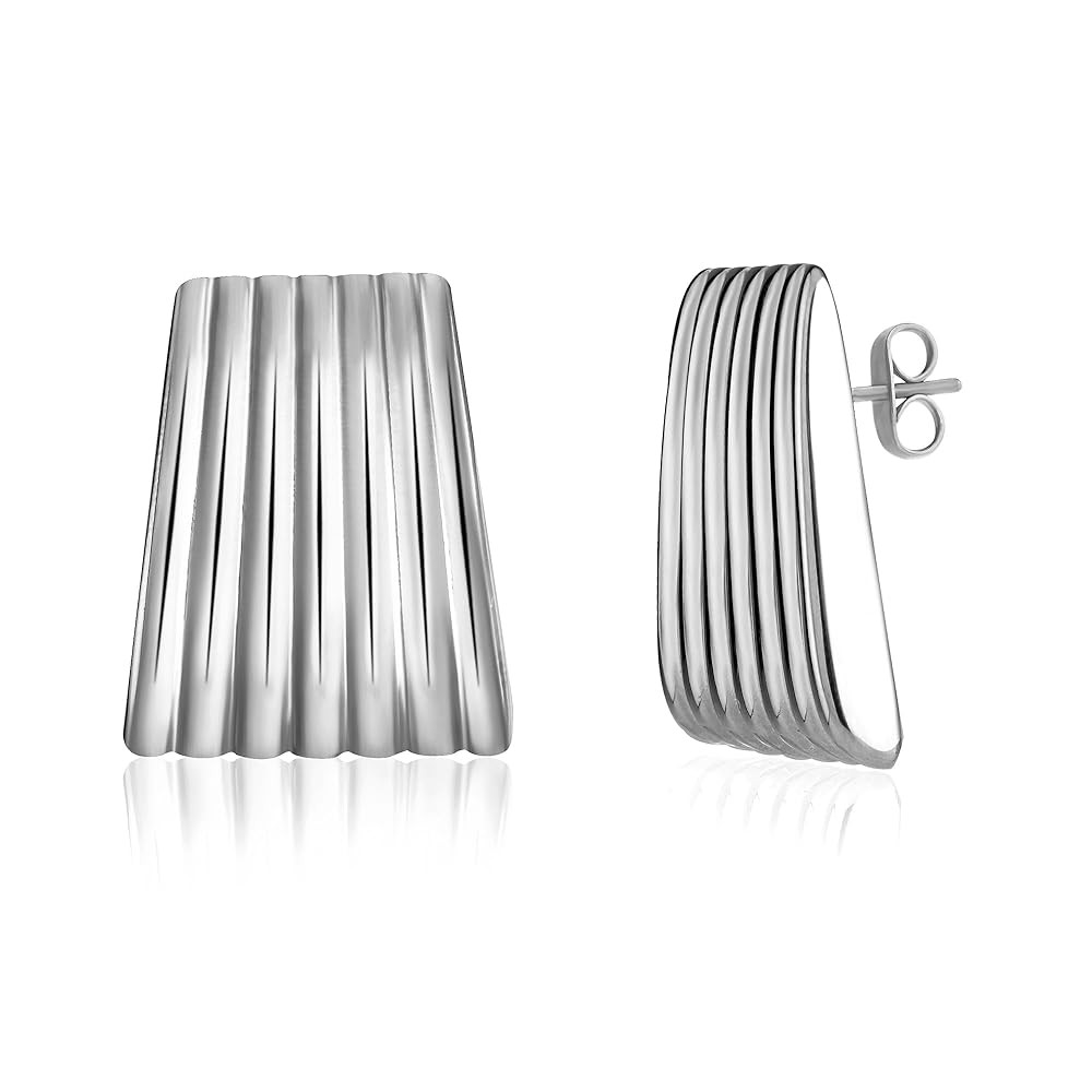 Gold Ribbed Trapezoid Earrings for Women - Trendy Chunky Geometric 18K Gold Statement Accessories | Amazon (US)