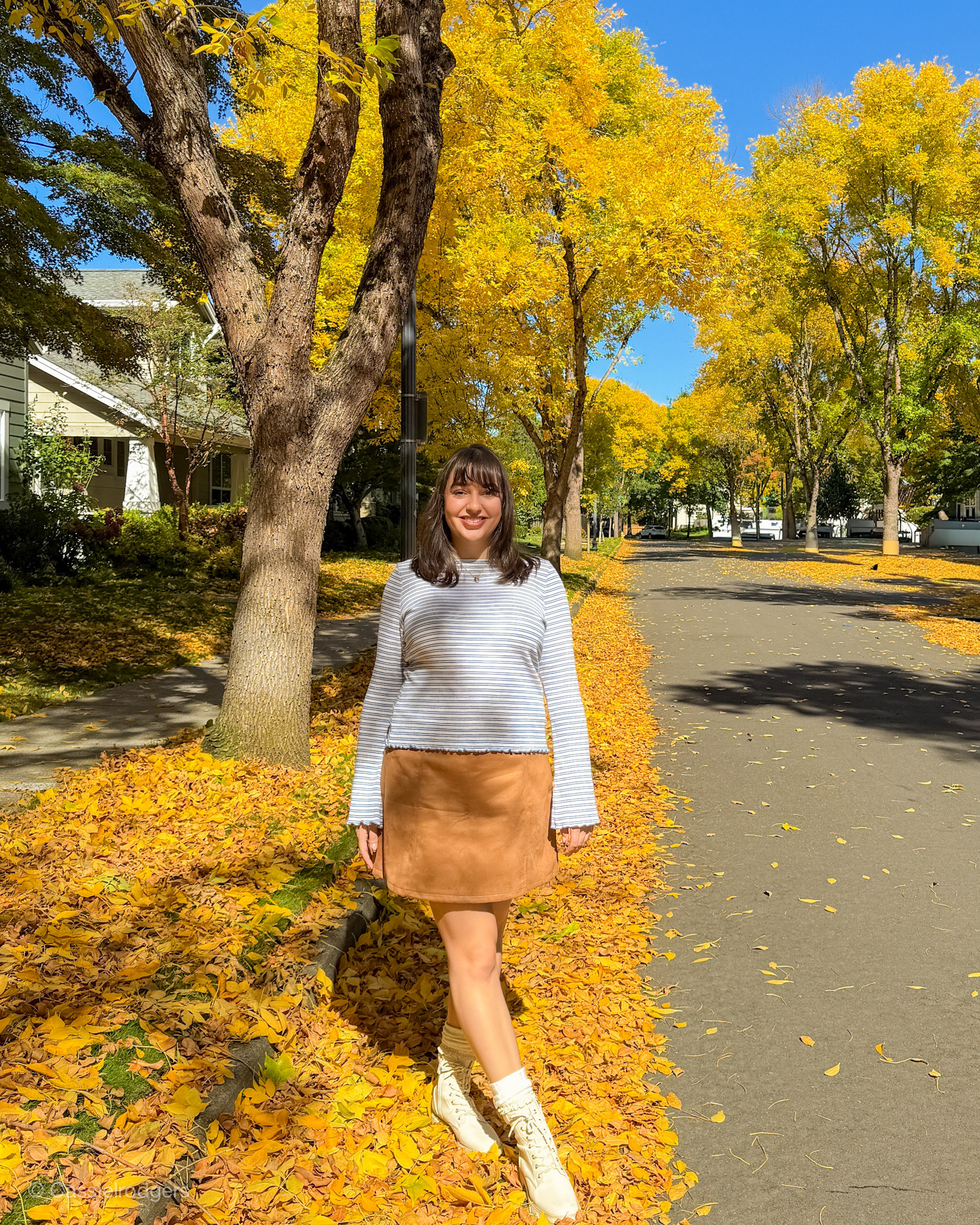 It’s all golden 


Fall outfit Inspo

#LTKootd #LTKSeasonal #LTKMidsize