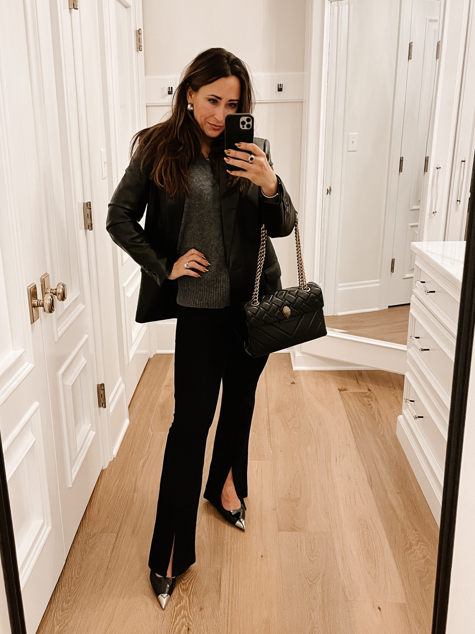 2/2
Friday night outfit. Black split hem pants, gray v neck sweater, faux leather blazer jacket, black metallic toe heel
Blazer small
Pants small
Sweater small
All tts  


#LTKstyletip #LTKeurope #LTKsalealert