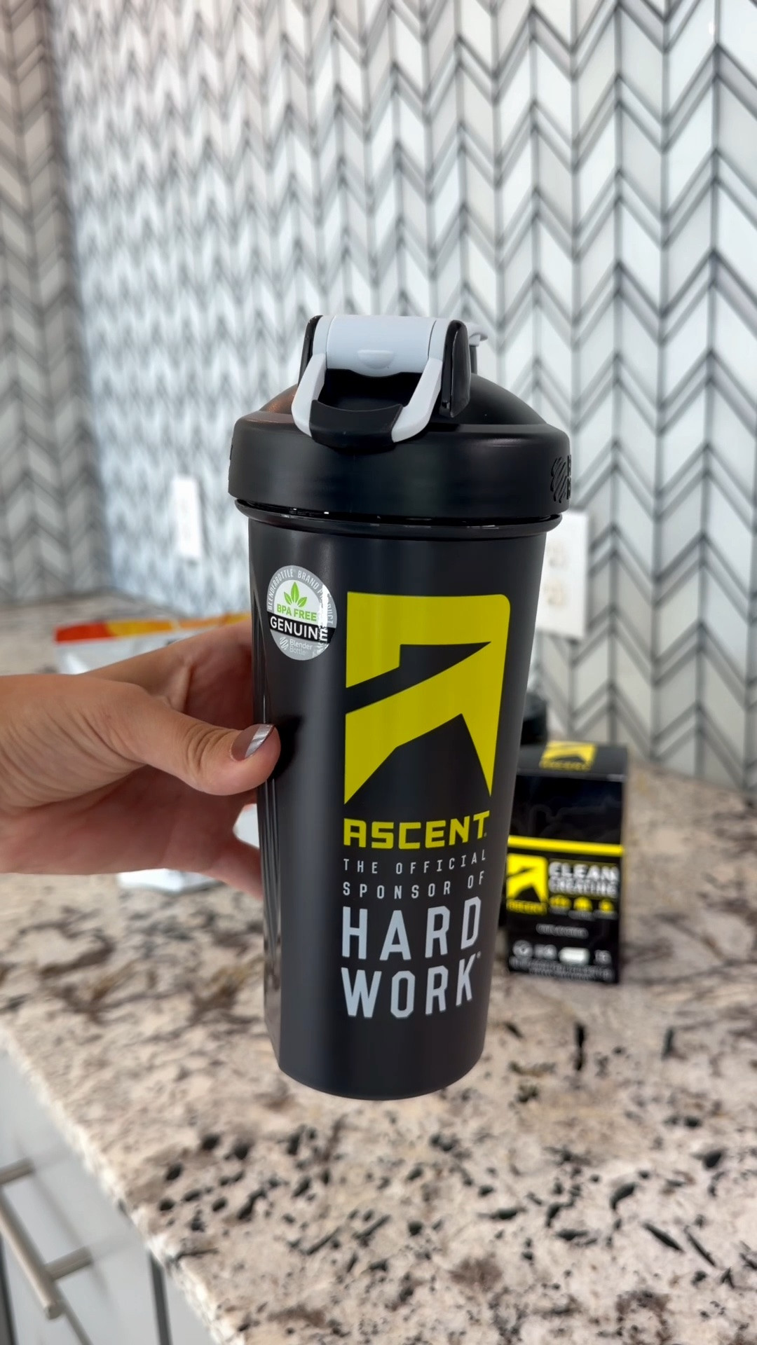 Okayyy this is officially in my post-workout rotation 🥥🍍✨ Ascent’s Pineapple Coconut Clear Whey is light, refreshing, and has 20g of protein without feeling like a heavy protein shake.

And can we talk about the shaker bottle?! 😍 I LOVE it — cute, convenient, and makes mixing my protein on the go so easy. Gym bag essential for sure!

#LTKFitness #Protein #FitnessFinds

@ascent_protein #ad

#LTKActive #LTKmorningroutine #LTKTravel #LTKvlog